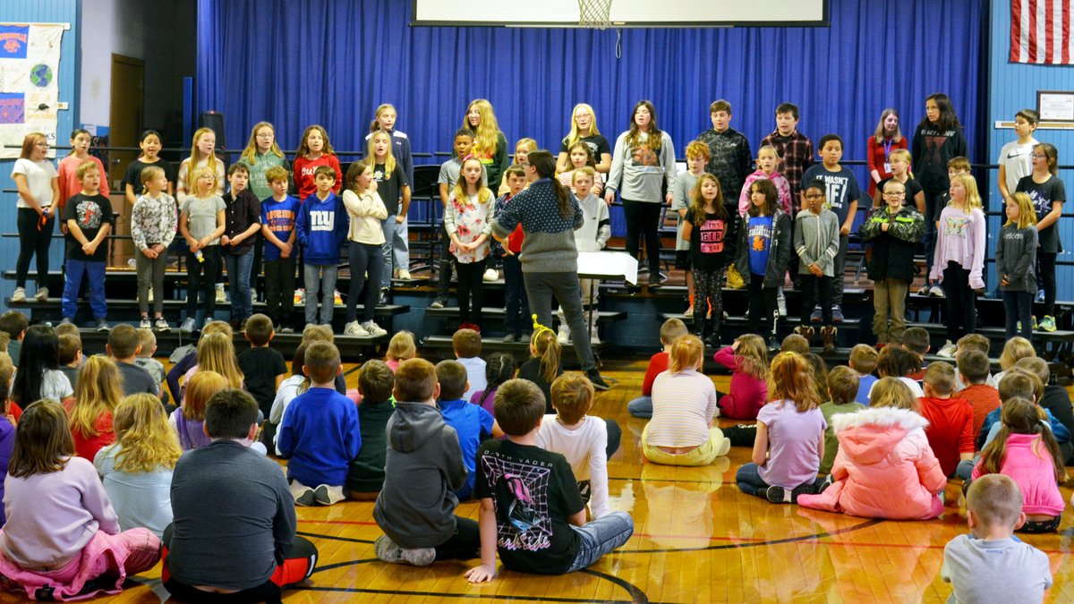 OneidaCSD's tweet photo. Yesterday, the Durhamville Elementary Band and Chorus performed their concert songs for the school! Our band and chorus students had a chance to practice performing in front of an audience, and our other students were able to practice being great audience members. Great job! https://t.co/KWGV4wldRl