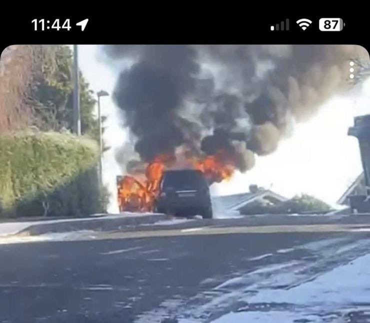 Llandod Fire (Stn 13) tweet media