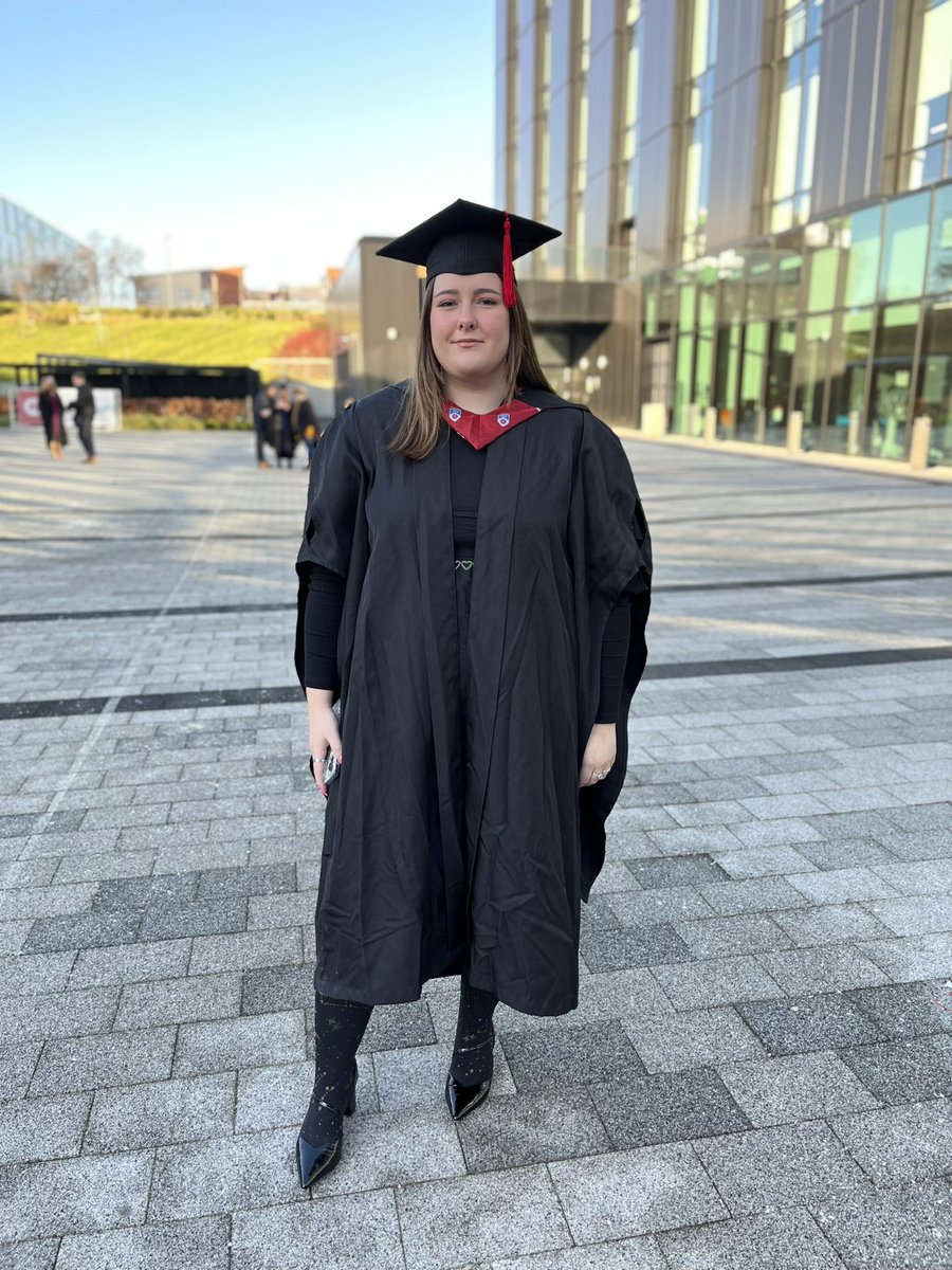 JoHayward1's tweet photo. Graduation celebrations for the youngest today, couldn’t be prouder 👩🏻‍🎓 https://t.co/7D4bGreZJ7