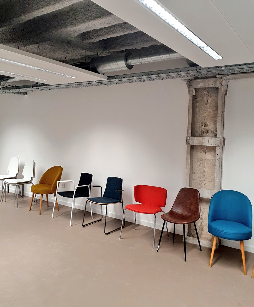 agathebinnert's tweet photo. Le conseil coopératif de @KaleidosCOOPsxb s'est déroulé ce matin in situ, une grande première ! Nous ns installons progressivement ds les espaces du 1er étage, le rdc sera finalisé d'ici fin janvier. Chauffage☑wifi☑café☑ et surtout, bonheur de tous les initiateurs du projet 🤩 https://t.co/xIhuy56Kkj
