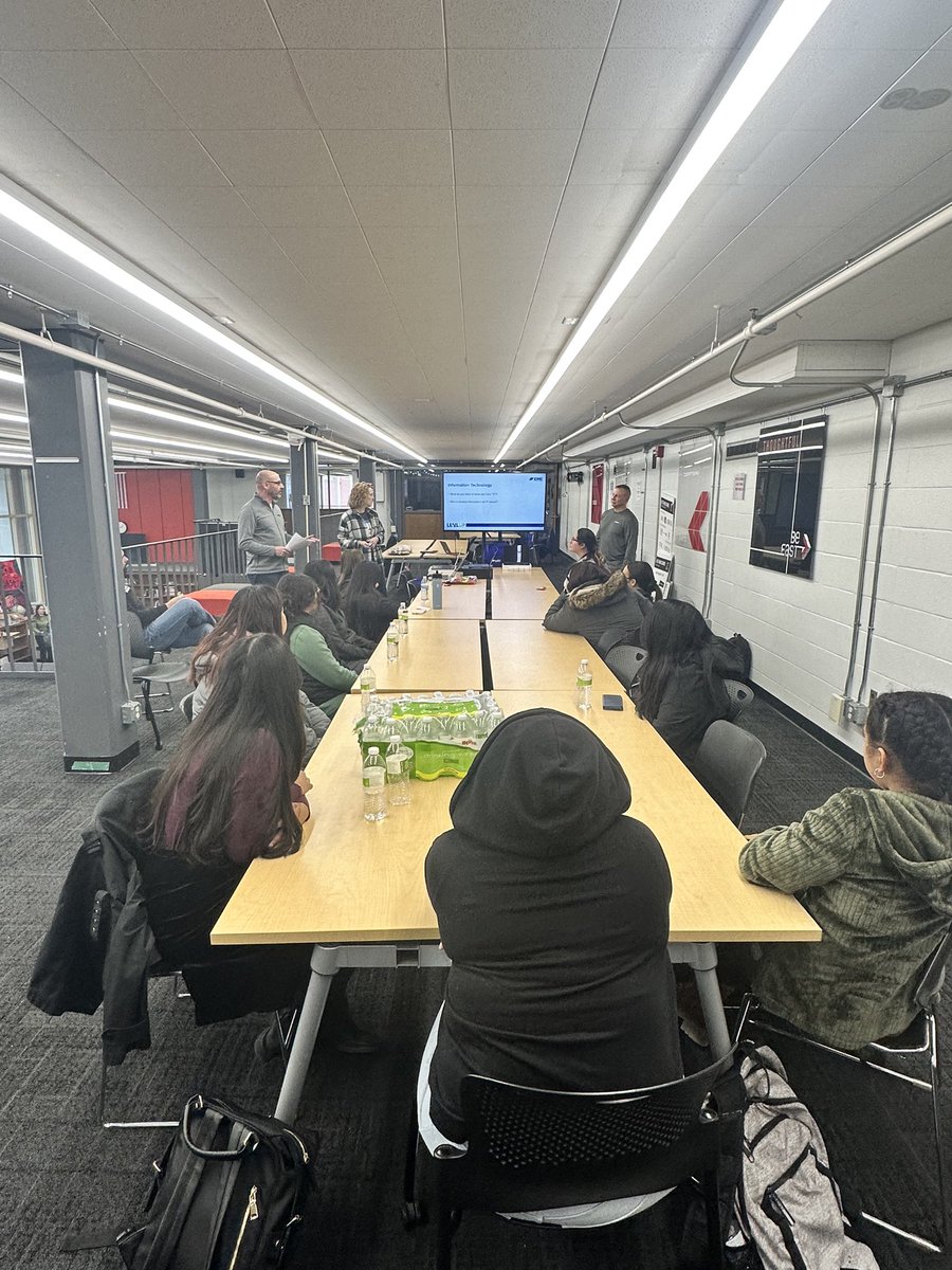 Dsmeast's tweet photo. IT is one of the fastest growing career fields today. Data shows that only 27% of tech jobs are held by women. Check out today’s workshop with EMC with all female students! @EMCNationalLife @DMschools https://t.co/E8dqa1ub2l