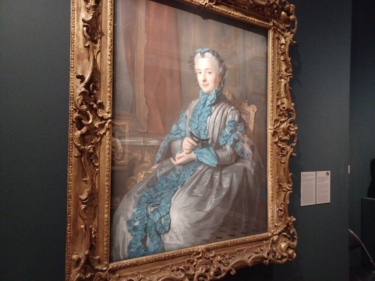 dekanantes's tweet image. @museecognacqjay Le nouveau parcours est très agréable et met mieux en valeur certains chef-d'œuvre. Honneur au merveilleux pastel de La Tour : la présidente des Rieux. Vigee-Lebrun, Labille_Guiard, Largilliere..