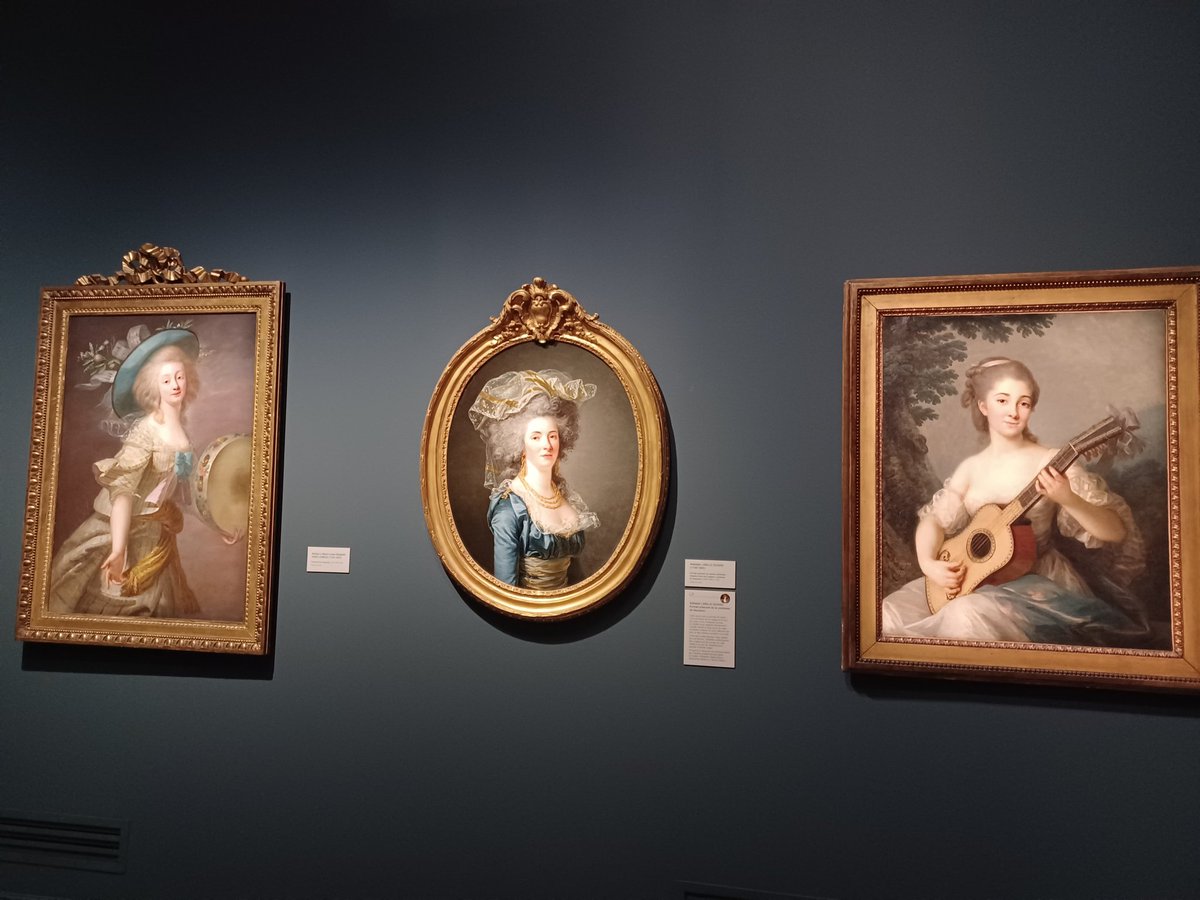 dekanantes's tweet image. @museecognacqjay Le nouveau parcours est très agréable et met mieux en valeur certains chef-d'œuvre. Honneur au merveilleux pastel de La Tour : la présidente des Rieux. Vigee-Lebrun, Labille_Guiard, Largilliere..