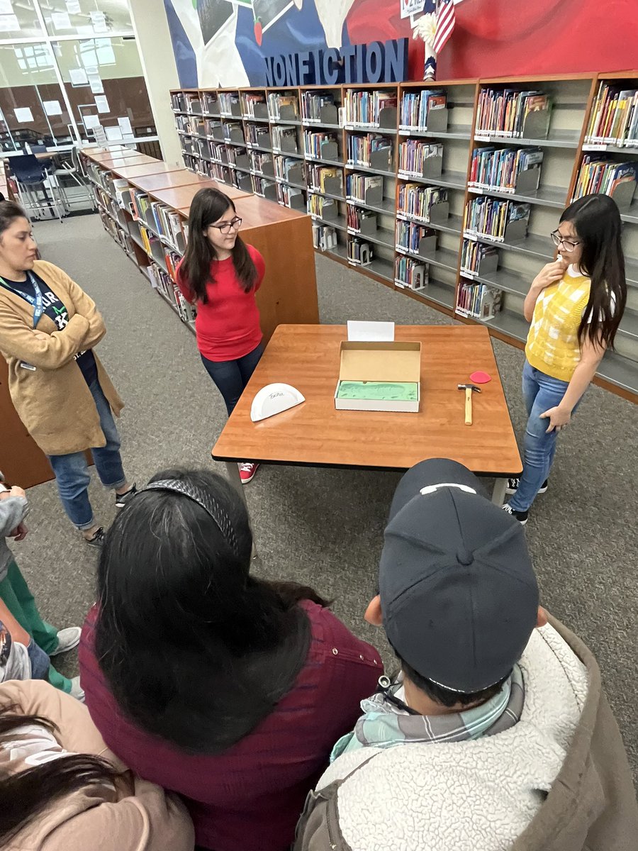 MKMSScience's tweet photo. Yesterday our STARBASE 2.0 students did their final presentations to parents and teachers before they graduated from the program! We all enjoyed our adventure into forensic science! @KendrickBroncos https://t.co/l7jTJNrSeG