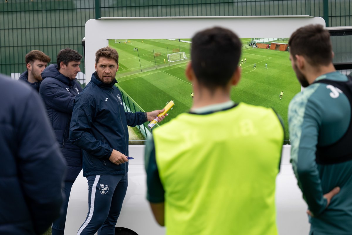Matthew Lewis (@mattrhyslewis) on Twitter photo Bringing analysis pitch side with
<a href="/SuperiorStriker/">Superior Striker</a> ! #SmartCart #CoachCart #analysis #process #feedback ⚽️📺
📸<a href="/MatthewUsher/">Matthew Usher</a> Bringing analysis pitch side with
<a href="/SuperiorStriker/">Superior Striker</a> ! #SmartCart #CoachCart #analysis #process #feedback ⚽️📺
📸<a href="/MatthewUsher/">Matthew Usher</a>