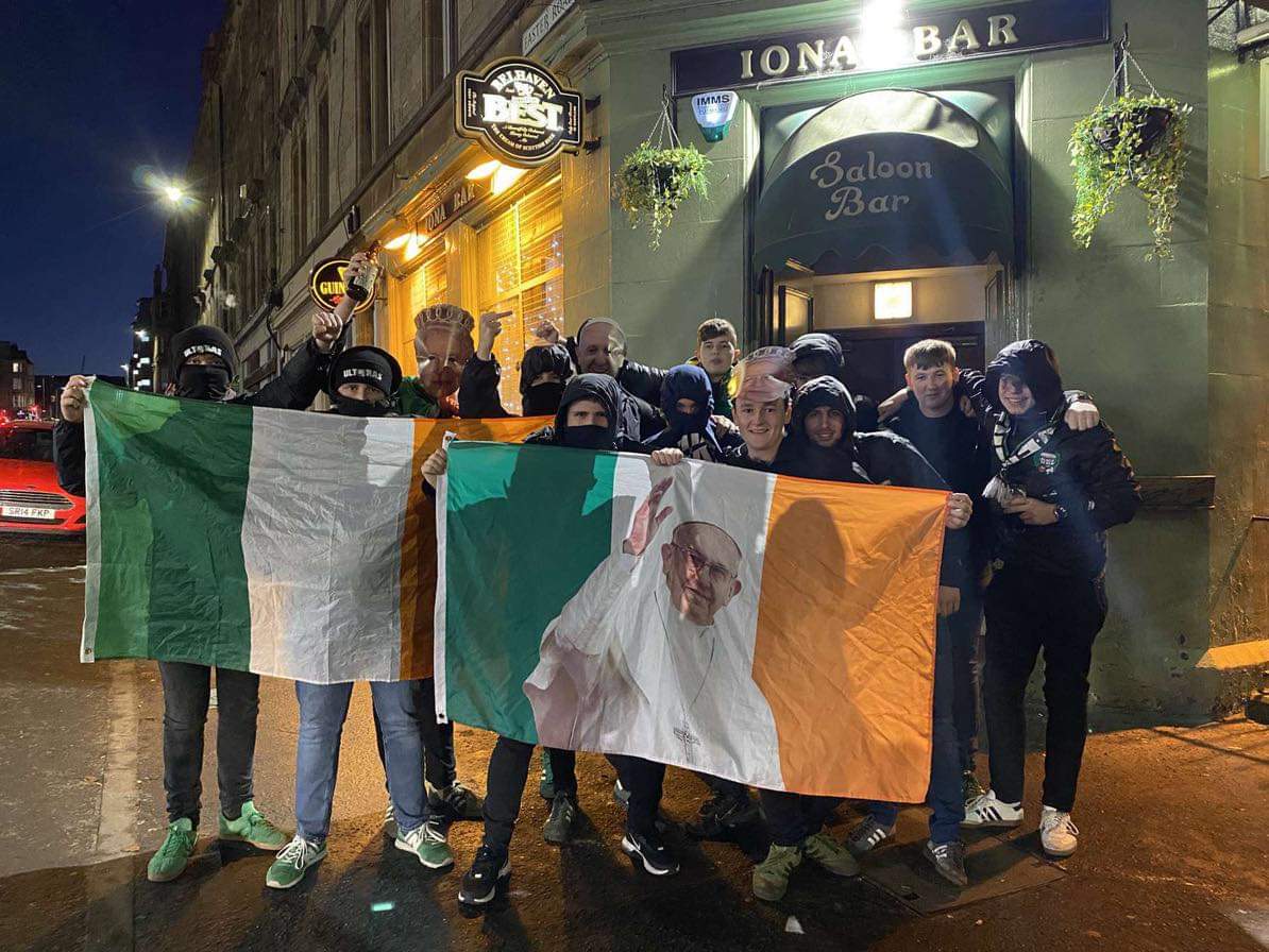 scotsawaydays's tweet photo. Hibernian fans at Ibrox tonight

@HibernianFC https://t.co/Wnp6kwVY6G