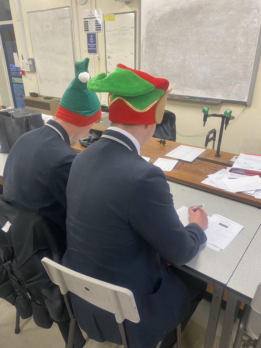 johnflamsteed's tweet photo. Elf on the shelf? Gnome doing home(work)?!
It might be Christmas in just over a week but there's a Physics exam to prepare for! Elves at work showing they are #nothingshortofremarkable #sorrysanta #workhardsantaiswatching https://t.co/B6NNXMRsOJ