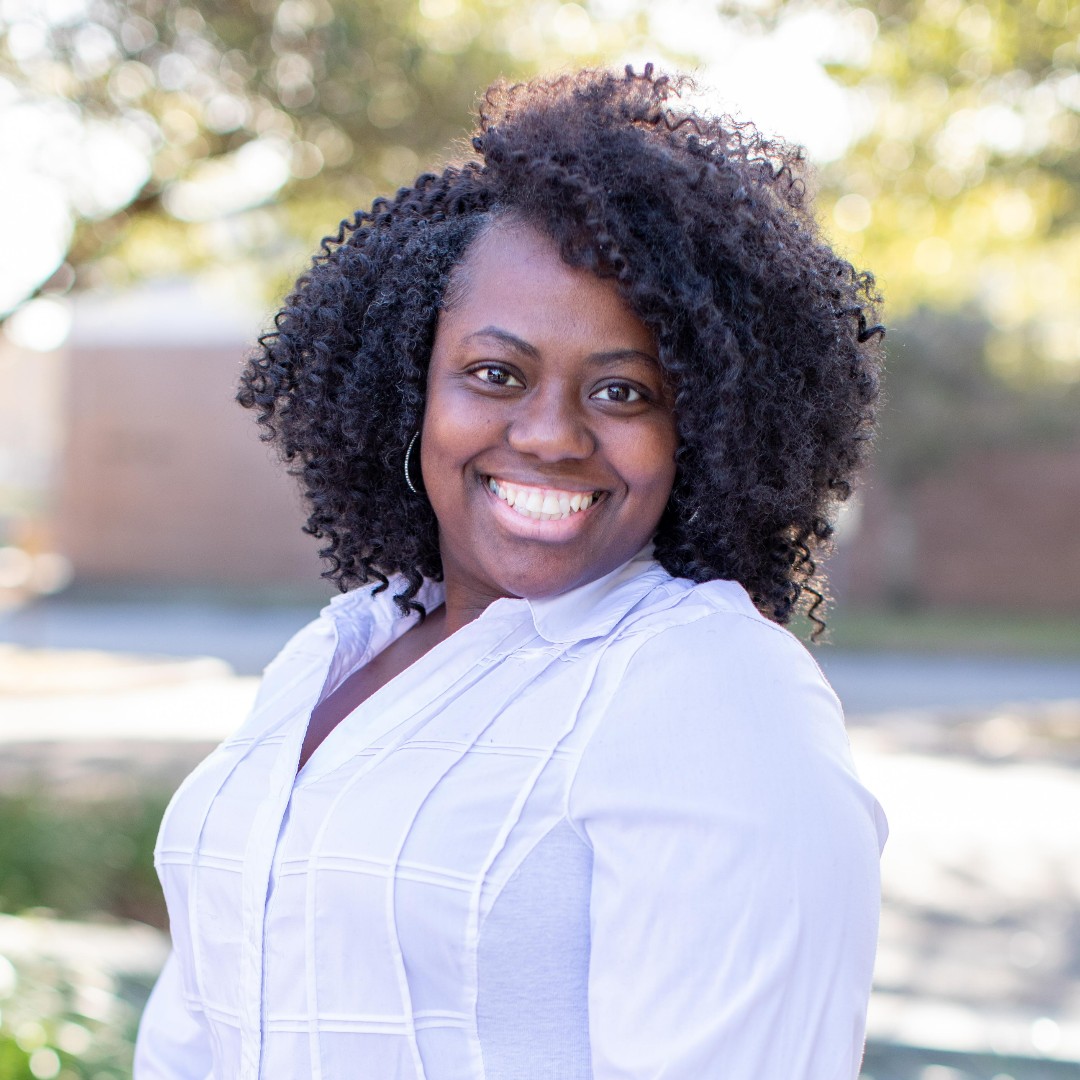 TTCAlumniFriend's tweet image. Kendra Derrick learned to love cooking by watching her dad in the kitchen. When she was 18 years old, he passed away suddenly and her world was shattered. Now she is getting her culinary degree and is determined to reach her goals! ow.ly/leOn50M508f