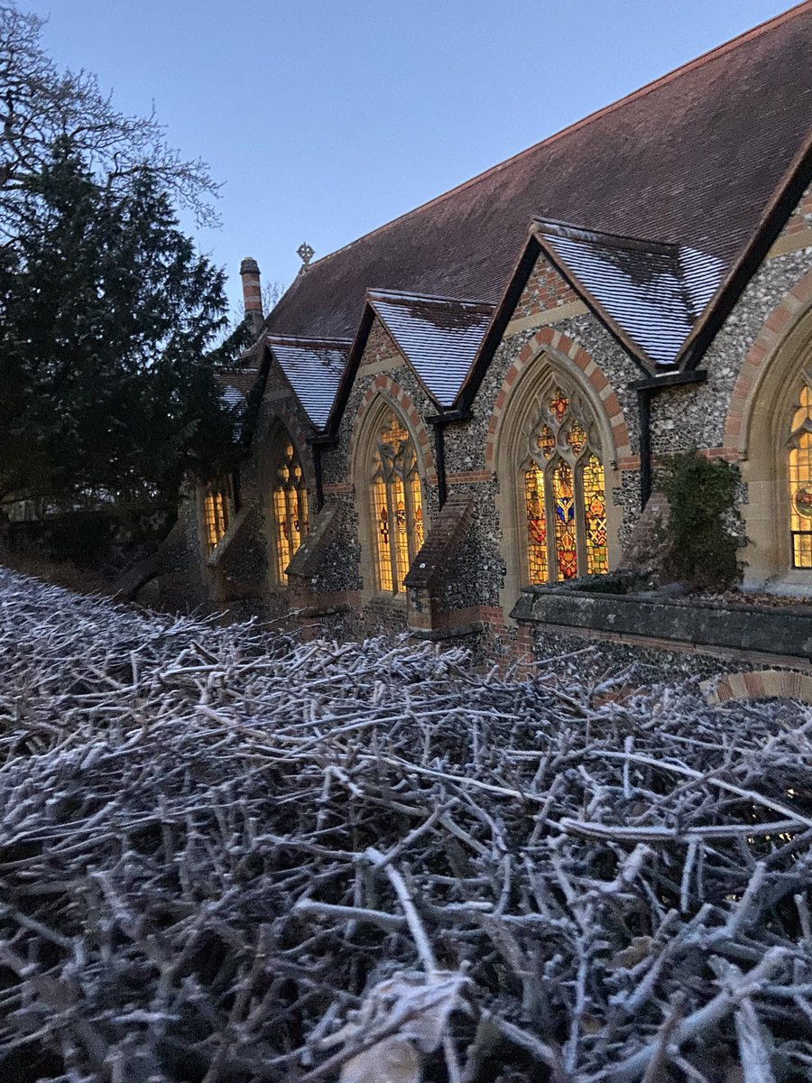 An early -8 start this morning <a href="/BradfieldCol/">Bradfield College</a>