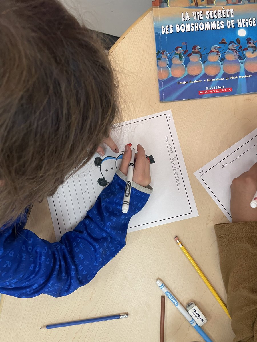 Chaque jeudi, on lit un texte avec la classe de M. Wall! Aujourd’hui on a lu, « La vie secrète des bonshommes de neige ». Si tu étais un bonhomme de neige pendant la nuit, que ferais-tu? <a href="/eastlakeFI/">East Lake French Immersion</a> <a href="/EastLakeRVS/">East Lake School</a> <a href="/rvsed/">Rocky View Schools</a>