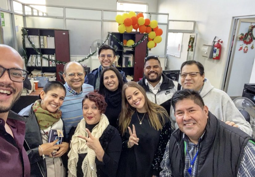 GomezOliden's tweet photo. Con ellos la chamba se disfruta♥️ 😉 
Gracias por ser el mejor equipo y sacar la coordinación adelante 😎🤌🏼 parte de lo #InmortalesTeam https://t.co/RdOQxmacmR