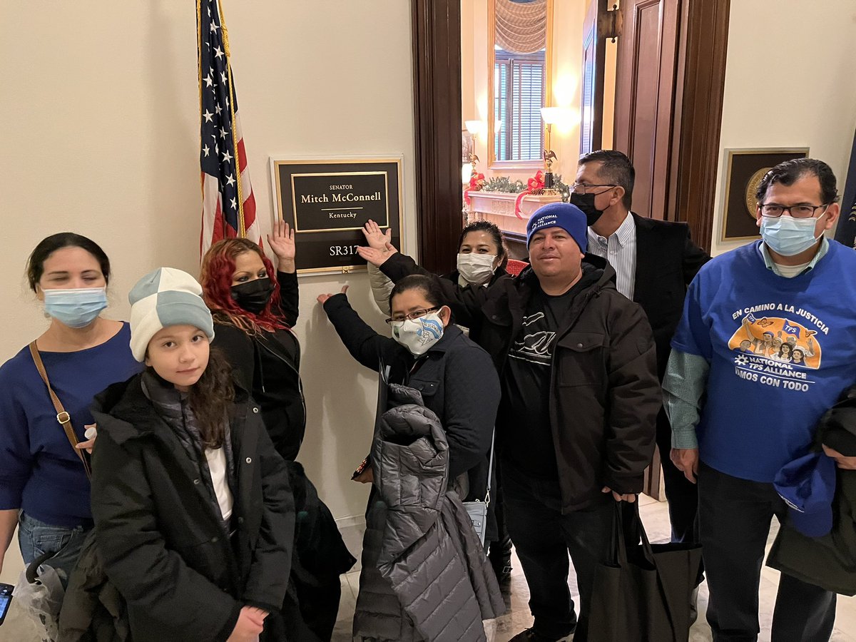 Leaders of the @TPS_alliance begin another day of lobbying in Washington DC in order to ensure that permanent protections for #TPS holders are not left out of any final ‘lame duck’ legislative deal #TPSJustice #ResidencyNOW