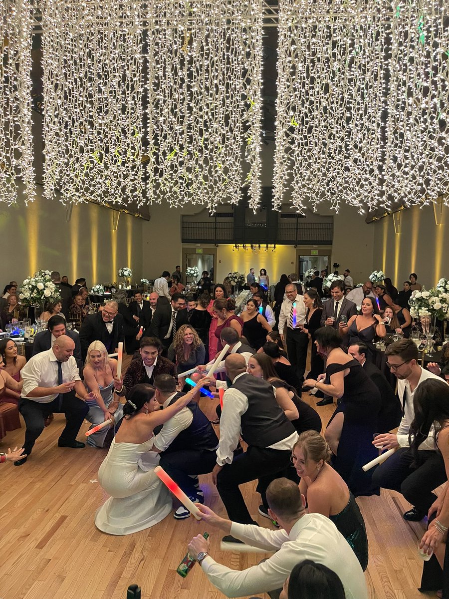 vegaseventgroup's tweet photo. We party and dance like nobody is watching 😎🕺 https://t.co/vvnHifUW5S