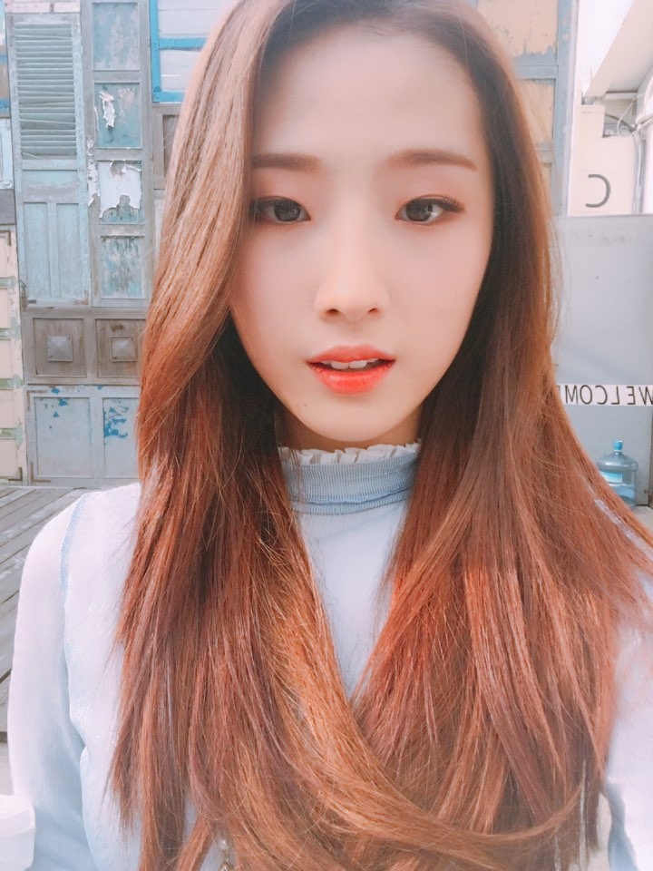 haseulpic's tweet photo. #6yearswithHaseul 💚 https://t.co/xpAiLCdhNH