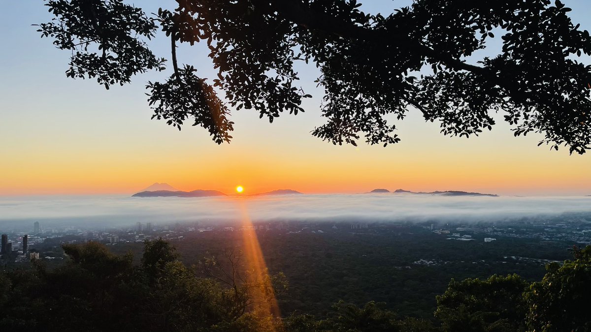 LalitoRun's tweet photo. Seguimos en el mismo orden 🌄☕️ https://t.co/gWpPQ7fpYb