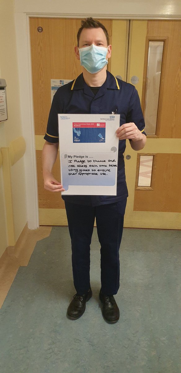 LoobyLouF1978's tweet photo. #oldhamIPC have been out and about this week promoting the gloves off campaign. Well received in all area and lots of pledges made
@OldhamCO_NHS @NCANursing https://t.co/BdfElRvHab