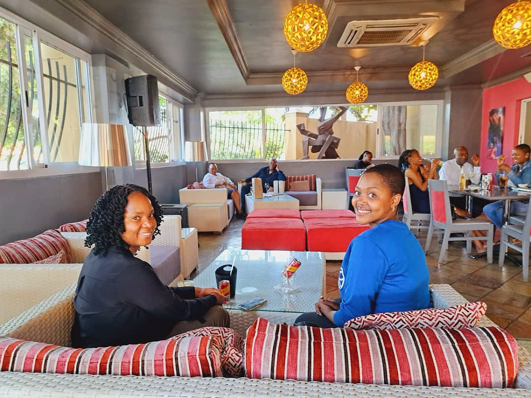 StanbicBankBW's tweet photo. It's a Blue weekend!💙 We are out at News Café to give away P1000.00 vouchers to 4 lucky customers.

To be eligible, pay P500 or more using your Stanbic Debit or Credit cards, and you too, could be a winner.

See you there!

#ItCanBe
#BlueWeekends
#30YearsOfPossibilities https://t.co/5nzSt2X7ku