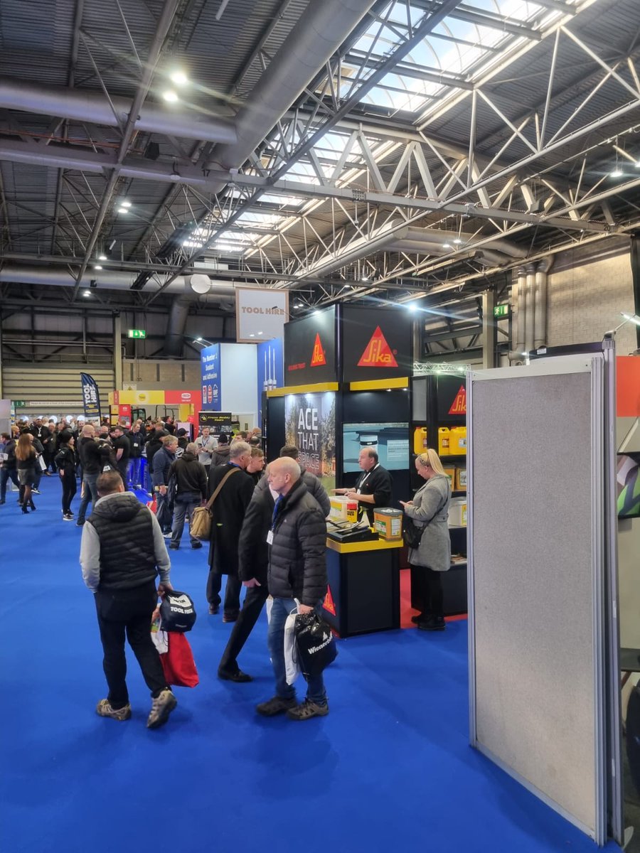 BenchmarkRSL's tweet photo. Great to be able to attend Jewson Live today after a 2 year hiatus! #jewsonlive https://t.co/3S0tBsNJkR