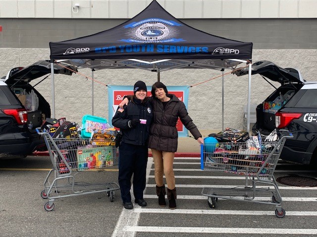 We would like to give a special thank you to Lois Olivo of the Jacqueline Olivo Foundation, Inc. She stopped by to go shopping with SRO Sandell this past weekend. The non-profit organization is devoted to helping the homeless in our local communities.