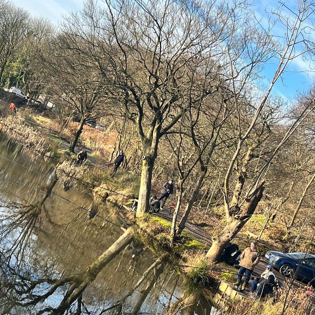 Tackling_Minds's tweet photo. Tackling Minds out coaching with one of our NHS groups. For some of our Service Users, itβs the only time in the week they get to go outside. What better way than to spend a few hours fishing with some great company. #socialprescribing #fishing #activetameside https://t.co/R02XVtdoQB