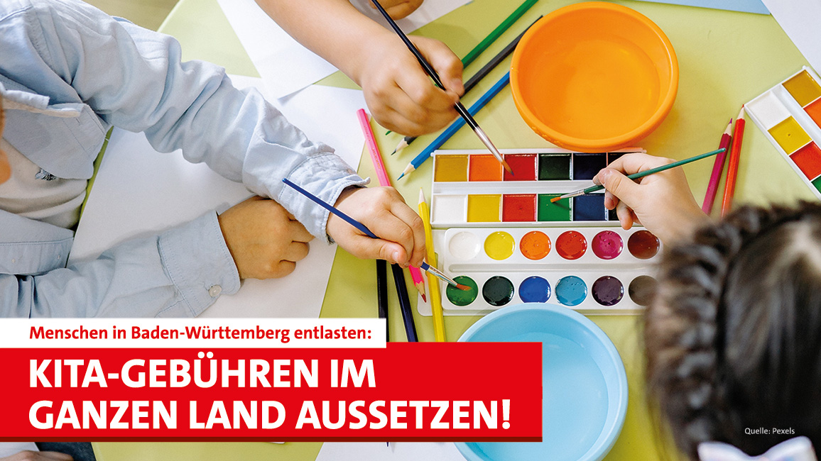 spdlandtagbw's tweet photo. Wir fordern die Abschaffung von Gebühren in der Kita und Kindertagespflege in #BW. Kita-Gebühren belasten die Familien und verschärfen den Druck gerade auf finanzschwächere Kommunen. Jedes Kind hat unabhängig vom Geldbeutel der Eltern Anspruch auf beste Bildung! https://t.co/vc9RzWindZ