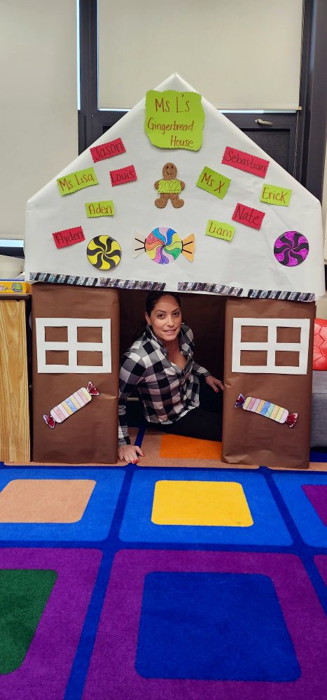Our gingerbread house is fully decorated and open for visitors! During ELA centers today, students worked on their sight word puzzles inside the house! Mrs. Cascarano stopped by for a visit, too! <a href="/S5_Belleville/">@S5_Belleville</a> <a href="/School5Bulldogs/">School 5 Teachers</a> <a href="/BPS_Spec_Serv/">Belleville Special Services Department</a>