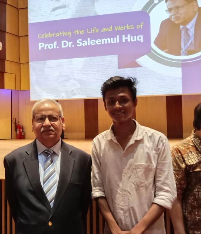 Mohaiminul Islam Zipat (@zipat_yn) on Twitter photo A huge congratulations to <a href="/SaleemulHuq/">Saleemul Huq</a> on being named one of Nature’s Ten people who helped shape science in 2022! Dr Huq was one of the instrumental players behind the agreement for a new loss & damage fund at COP27.
Read More: tbsnews.net/bangladesh/pro… A huge congratulations to <a href="/SaleemulHuq/">Saleemul Huq</a> on being named one of Nature’s Ten people who helped shape science in 2022! Dr Huq was one of the instrumental players behind the agreement for a new loss & damage fund at COP27.
Read More: tbsnews.net/bangladesh/pro…