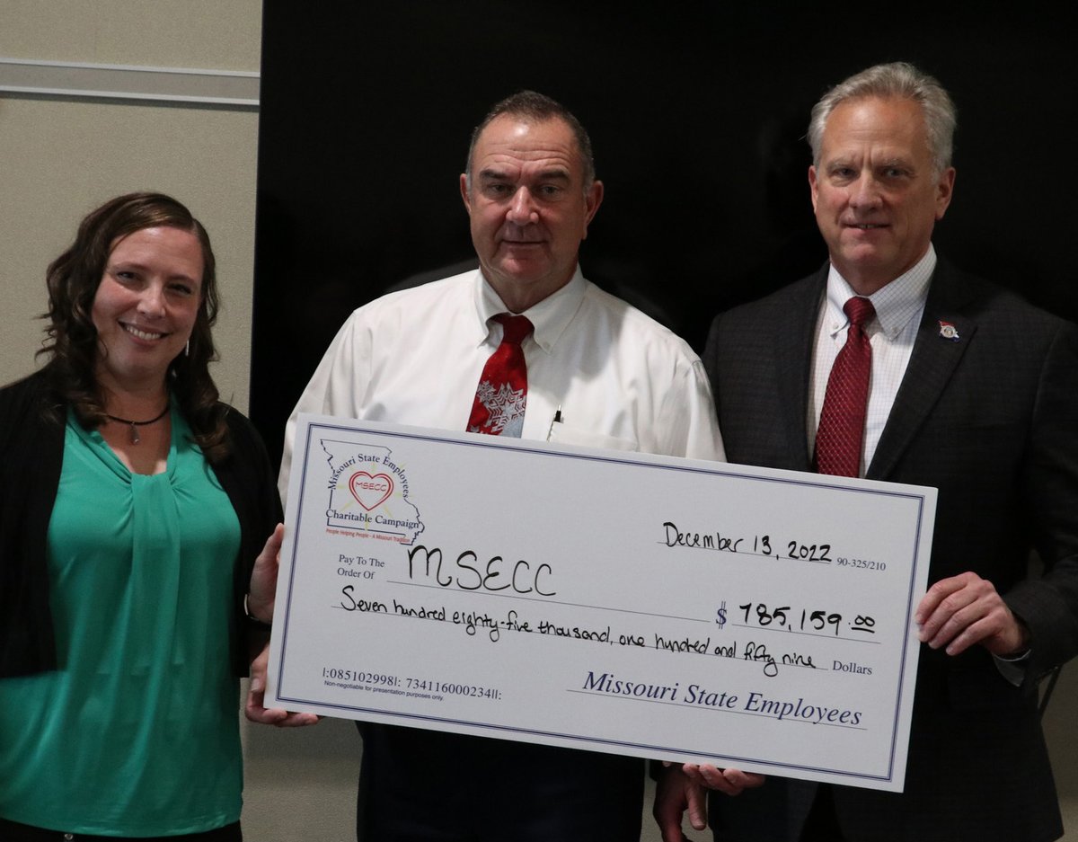 MissouriDCI's tweet photo. We're proud to participate in the @MoGov Employees Charitable Campaign! Our team members pledged to contribute $44K+ to charitable orgs in 2023. This is the highest total for our dept in #MSECC history, & serves as a prime example of our team's generosity. https://t.co/wrx2RGH2Ln https://t.co/VGg4K1xnrb