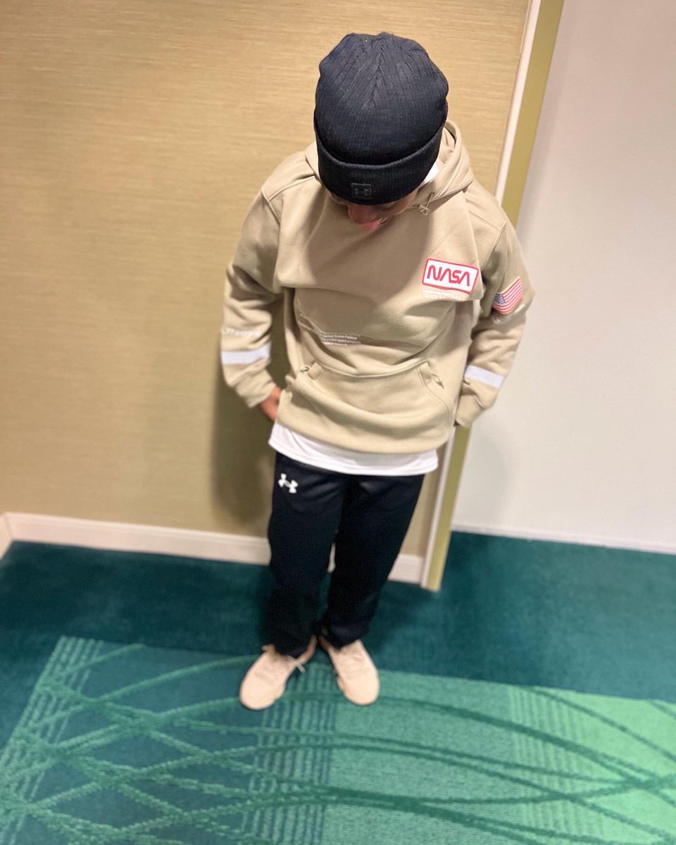 900Youngaan's tweet photo. Open arms ain’t on my side it ain’t no luv for my kind❤️🩹might get robbed if you come here!💯 #mdsx900💵 #GG #LONGliveDaBIGGESTOPP STR8 out da ZOO 🤝🏾💰🆙 #BigDolla https://t.co/2zUlEsR2An