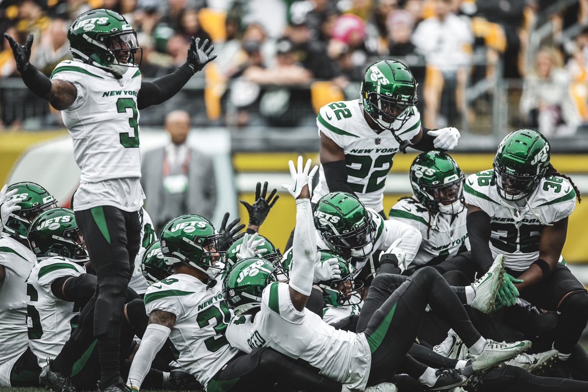 woodyjohnson4's tweet image. So many of our guys deserve to be in the Pro Bowl. Today’s your last chance to help get them there - reply with a player’s name and #ProBowlVote !