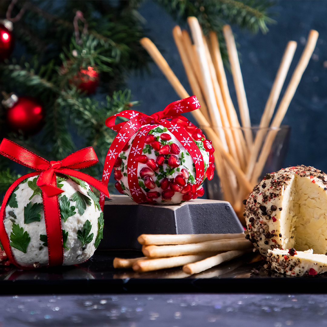 The cutest and most delicious Christmas recipes are #vegan and made with Violife 🎄
👀 The most amazing Christmas recipes: violifefoods.com/vegan-christma…