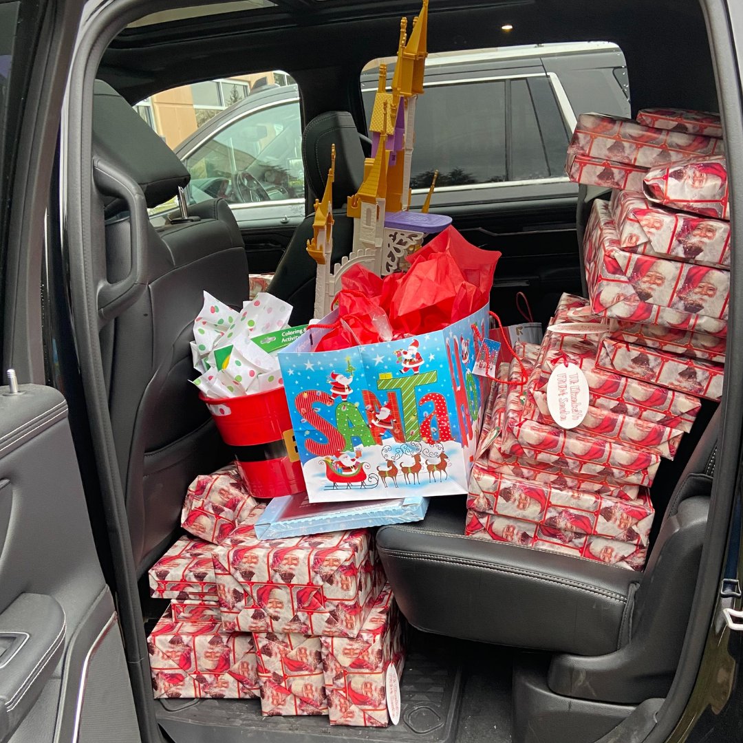 TheUnicoSystem's tweet image. We are happy to spread some holiday cheer this season by adopting a child from the Hancock Place School District! We are beyond grateful to our employees who donated to help make this Christmas special.🎅 💗