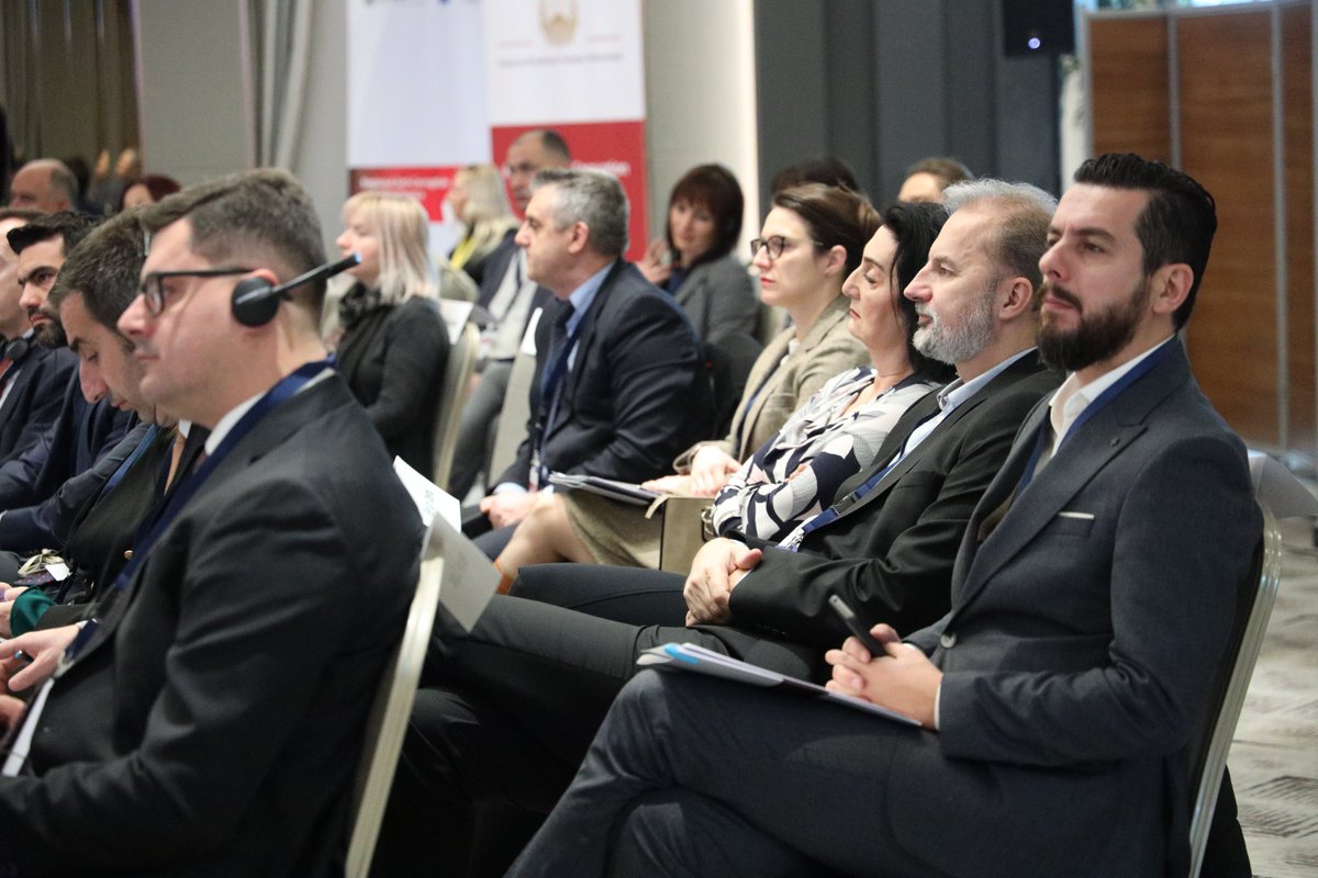UNODC_FinCrime's tweet photo. This week, 150+ anti-corruption practitioners from the Western Balkans jurisdictions gathered for the High-Level Regional Anti-Corruption Conference in Skopje 🇲🇰 to reaffirm their commitment to the Regional Anti-Corruption and Illicit Finance Roadmap.
 
🙏to 🇬🇧 for support. https://t.co/TjrsCPbWd4