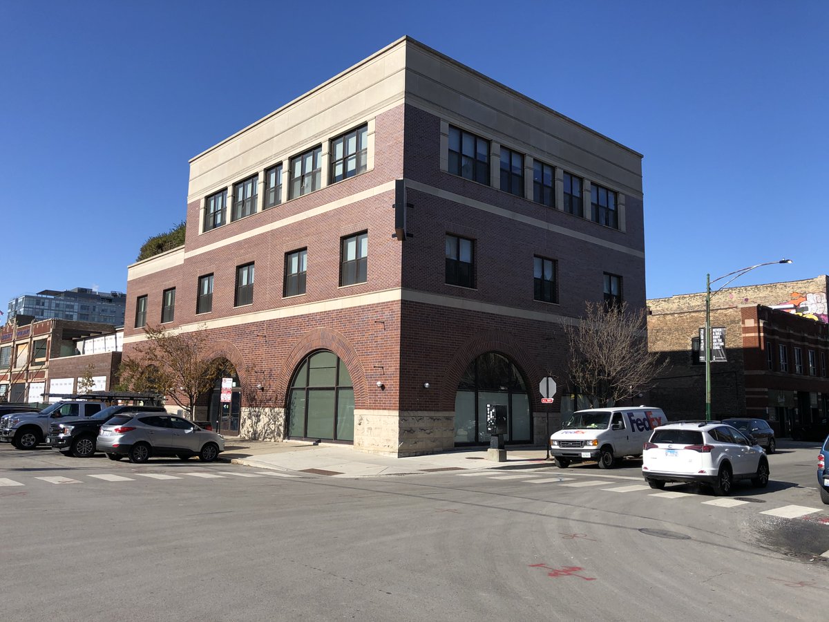 L3CapitalLLC's tweet photo. Thank you to the Commission on Chicago Landmarks and the Department of Planning and Development for recognizing our development at 932 W Randolph with a 2022 Preservation Excellence Award. #L3Capital #932WRandolph #FultonMarket #Historic #Preservation https://t.co/UQVnpwEwRv