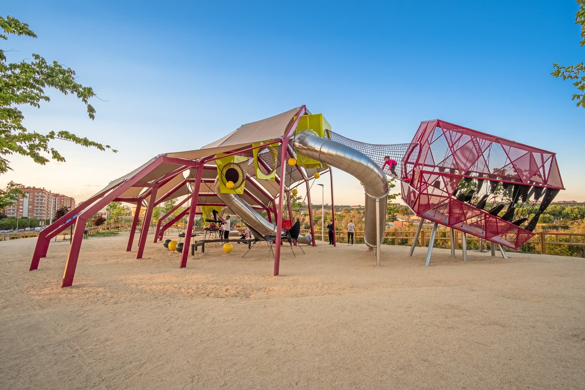 CunninghamRec's tweet photo. Combine art, architecture and playfulness in a revolutionary way. Promote multigenerational play and fitness opportunities with safe and sustainable custom metal designs with a modern look. #landscapearchitects #customplaygrounddesigns #urbanplanners https://t.co/uzddOVcHP1 https://t.co/3mgLSZZRT8