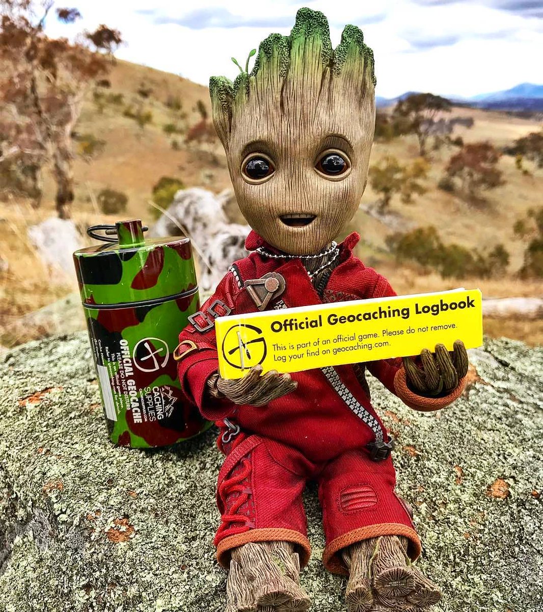 GoGeocaching's tweet photo. 🚀 I…AM…GEOCACHE! 🌠

Image by dty732017. https://t.co/KlEYwwa3gW