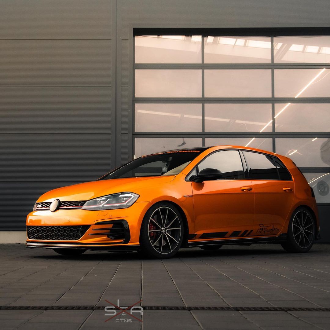 MetroRestyling's tweet photo. Orafol Gloss Tangerine Dream Wrapped by @fineart.folientechnik
.
.
#metrorestyling #orafol #orafolvinyl #vinylwrap #matte #mattewrap #premiumwrappingcast #vinylwraps #carwrapping #vinylwrapping #vehiclewraps #wrapped #wrappedVolkswagen #Volkswagen https://t.co/gdsQFrAJMg