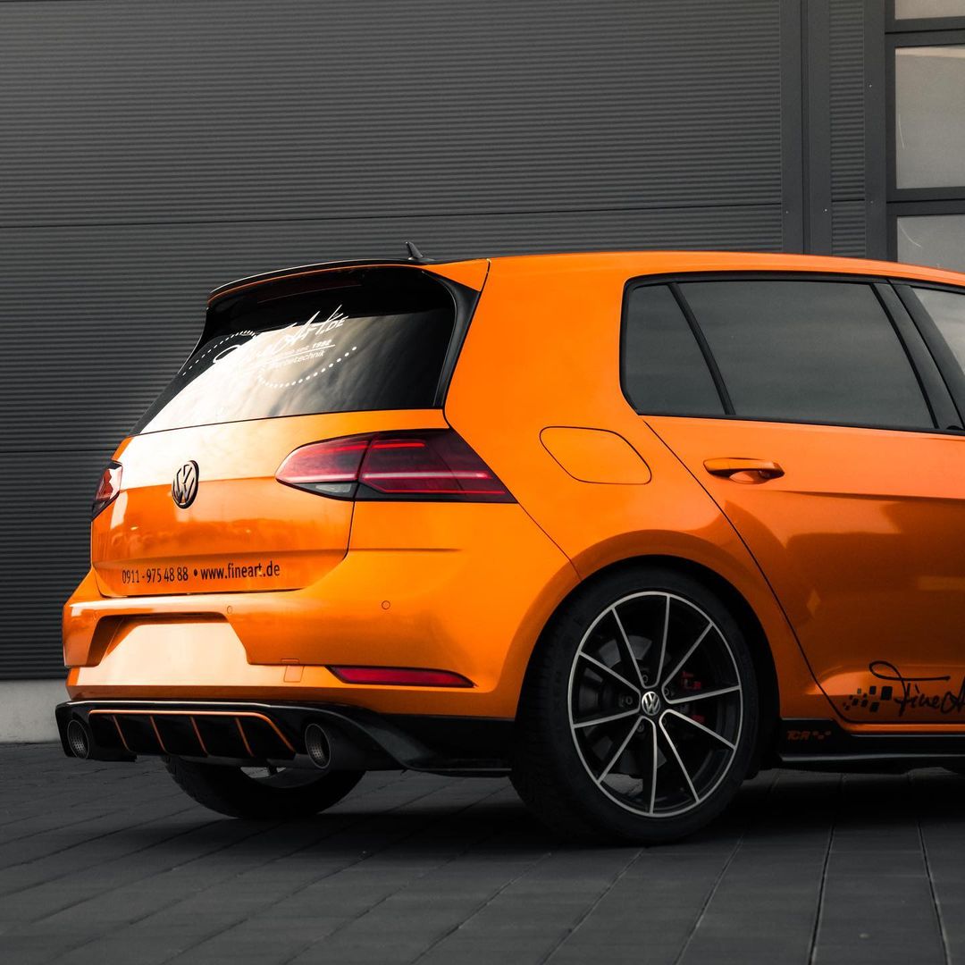 MetroRestyling's tweet photo. Orafol Gloss Tangerine Dream Wrapped by @fineart.folientechnik
.
.
#metrorestyling #orafol #orafolvinyl #vinylwrap #matte #mattewrap #premiumwrappingcast #vinylwraps #carwrapping #vinylwrapping #vehiclewraps #wrapped #wrappedVolkswagen #Volkswagen https://t.co/gdsQFrAJMg