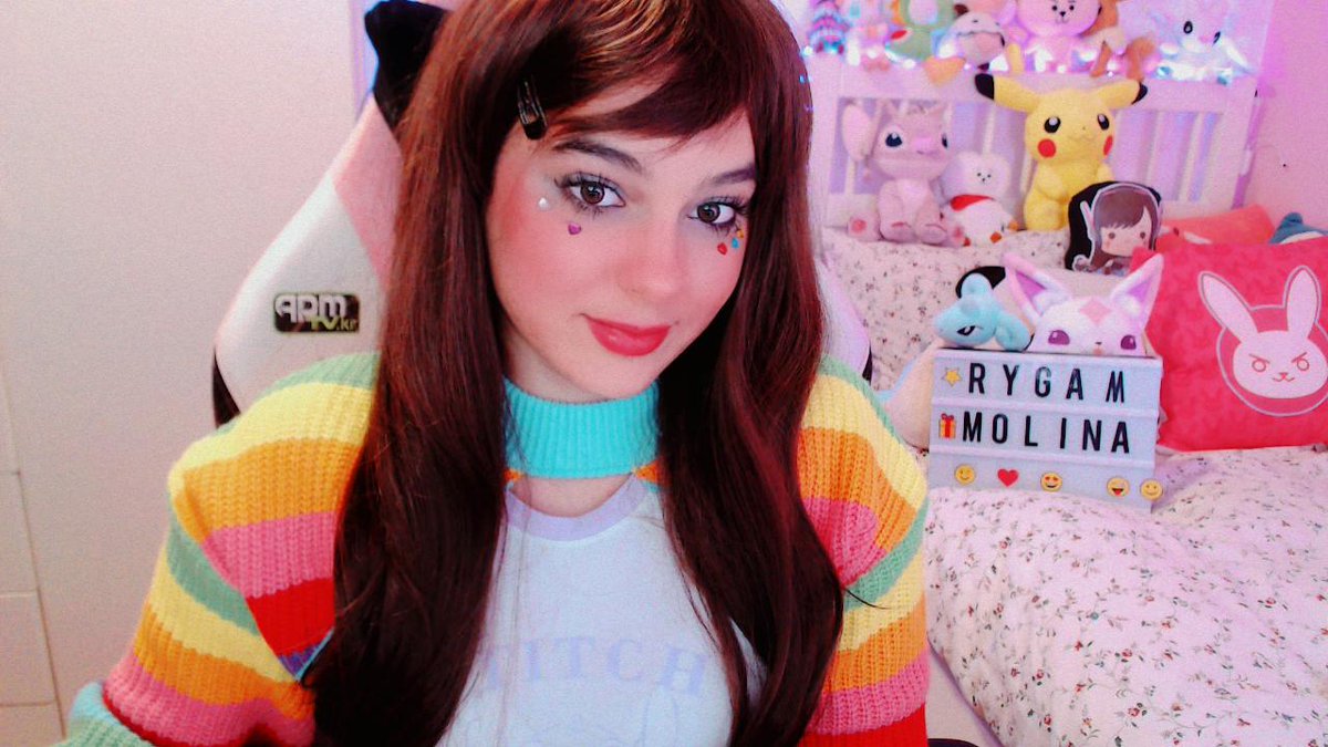 pauladattebayo's tweet photo. ALEGRO TUS DIAS☺️ TE ESPERO EN TWITCH 💜
https://t.co/rKBJ9jBGM8 https://t.co/L1vzI4m8MA