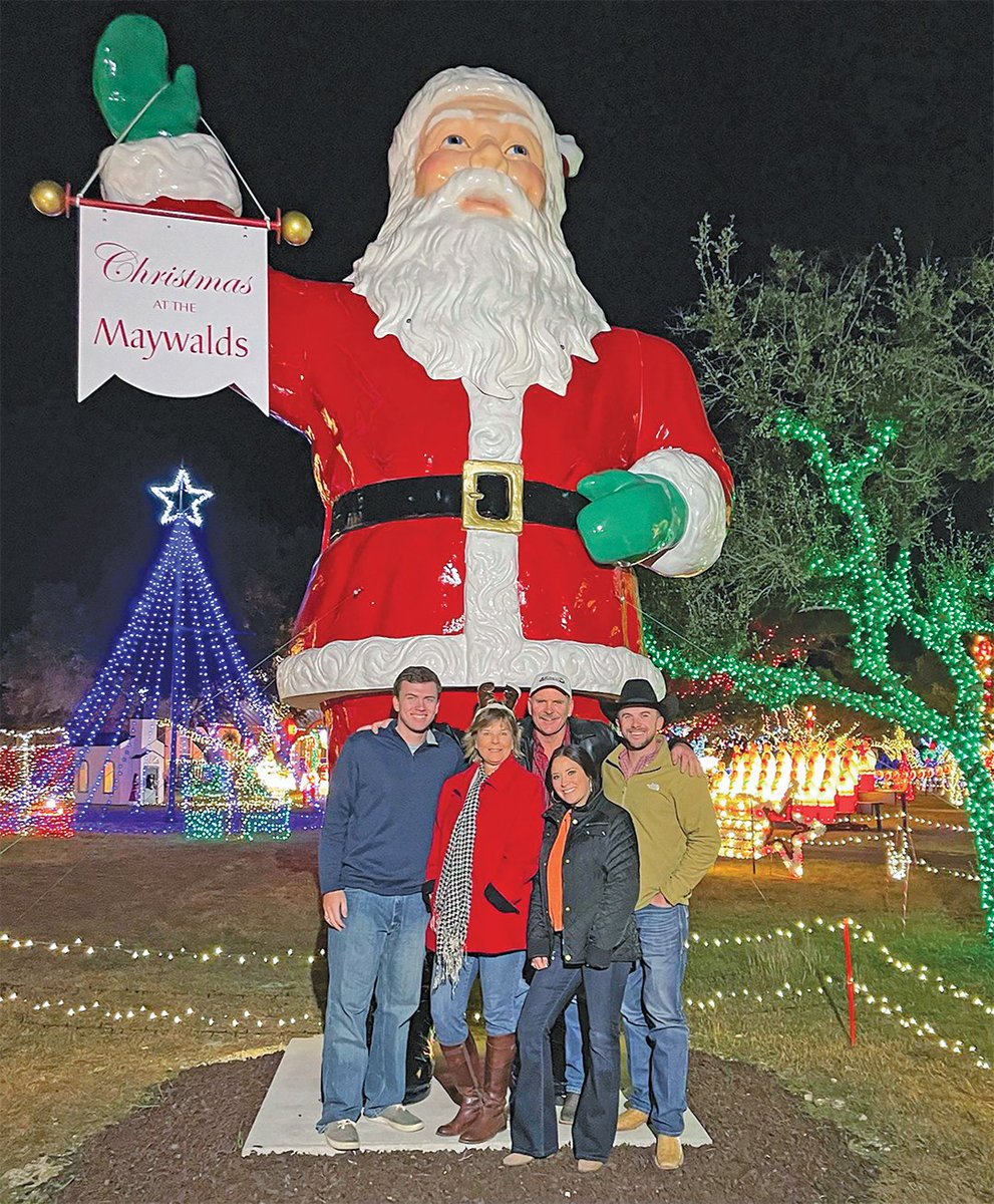 PedernalesCoop's tweet photo. Read how the Maywald family’s nationally recognized #lightsdisplay in #OakHill is making holiday wishes come true for #Texas families! https://t.co/G6NmPhCGuA @MakeAWishCSTX #MakeAWish https://t.co/c729ldifgi