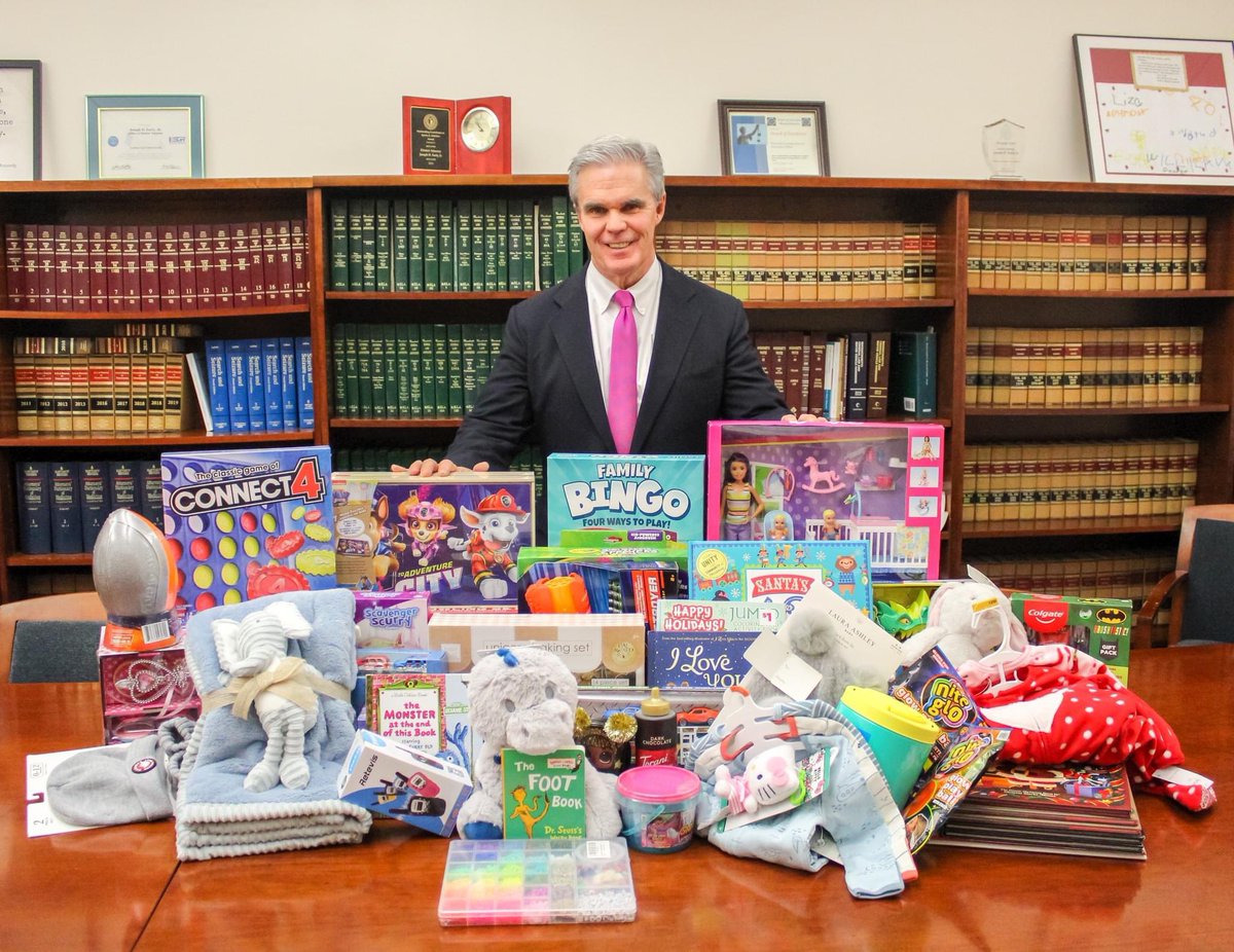 Joseph D. Early Jr. (@worcesterda) on Twitter photo We are proud to donate toys, clothing and gift cards to <a href="/cc_worc/">Catholic Charities Worcester County</a> this holiday season! We all want to embrace the spirit of giving and help put a smile on the faces of others. Our office is committed to supporting the community and ensuring everyone’s holidays are merry and bright We are proud to donate toys, clothing and gift cards to <a href="/cc_worc/">Catholic Charities Worcester County</a> this holiday season! We all want to embrace the spirit of giving and help put a smile on the faces of others. Our office is committed to supporting the community and ensuring everyone’s holidays are merry and bright