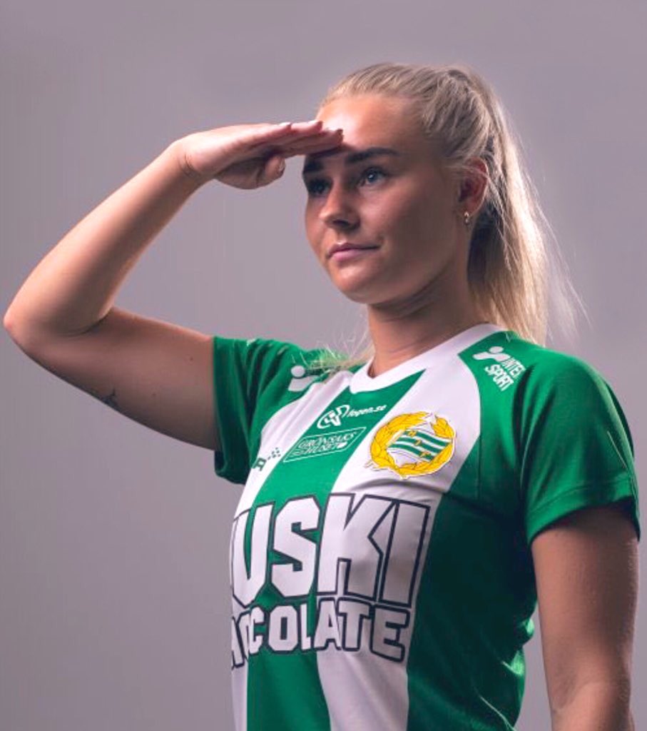 1st time getting to know about Hammarby womens, cause about this ballers. After more than 200 competitive matches &amp; just under 100, <a href="/janssonemma11/">Emma Jansson</a> she's now leaving the club moving on in her career 🙁

But anyway good luck for next journey ©️ 🟢⚪️ #Bajen