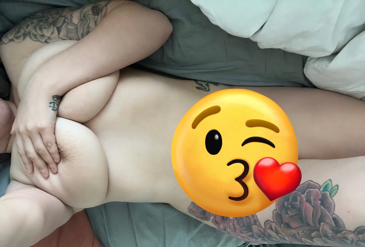 MsDelRae's tweet photo. New post on my OF!! Subscribe now. 

@milfsnmore @milehighhotmama @Milf_Fantasies @MilfsnCum https://t.co/cD5LPWxtJ0