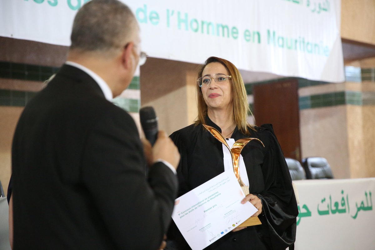 2idhp's tweet photo. 🏆👏🇲🇦 Félicitations à Me Ijlal El Haoulani, avocate au Barreau du Maroc, lauréate du 9e Concours international de plaidoiries pour les droits de l'Homme de Mauritanie ! https://t.co/eIx2JX1zDz