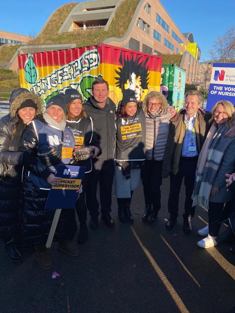 ClaireBCAMHS's tweet photo. I never thought as a nurse I would be on strike. Nurses don't want to strike but we are ordinary people who care about the future of our NHS. Nurses are striking for better, safer patient care. #SafeStaffingSavesLives It was heartwarming experiencing the support of the public, https://t.co/wvEbFsvPPO