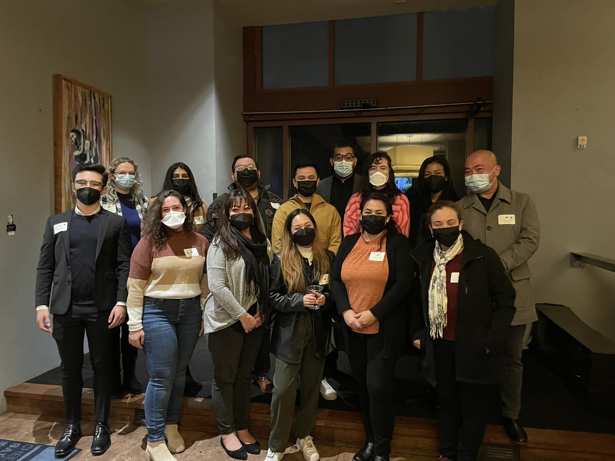 NLC_SV's tweet photo. Thank you to everyone who made it out to our Meet the Fellows event last night! It was a warm welcome for the newest members of our #NLCFamily. Can’t wait to see what our 2023 Fellows do when they start their NLC journey next month! #NLC #NLCSV https://t.co/eqeliwRPL5