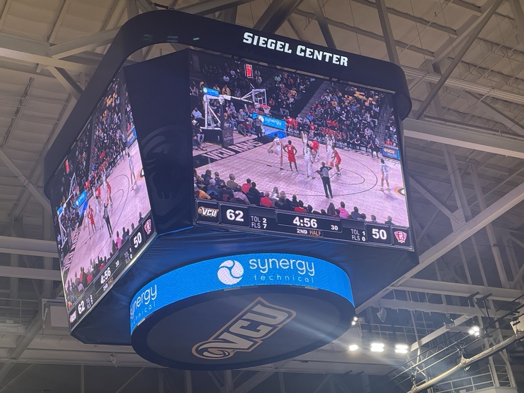 syntechusa's tweet photo. Our team had a blast cheering on VCU's victory last night with our Community Partner of the Game, UMFS! #syntechusa #microsoft365partner #LetsGoVCU #UMFS https://t.co/aaHlqGBZTQ