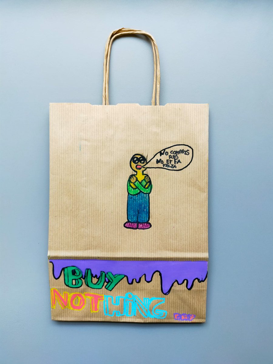 🎨Per adornar les bosses, s'han inspirat en l'artista Rubén Verdú i la seva obra We carry on empty, que va participar en l'exposició La lliçó de Diògenes, que es va veure al Centre d'Art Tecla Sala, amb el qual participen a #FemTàndemLH.
😍Oi que han quedat ben maques?
2/2