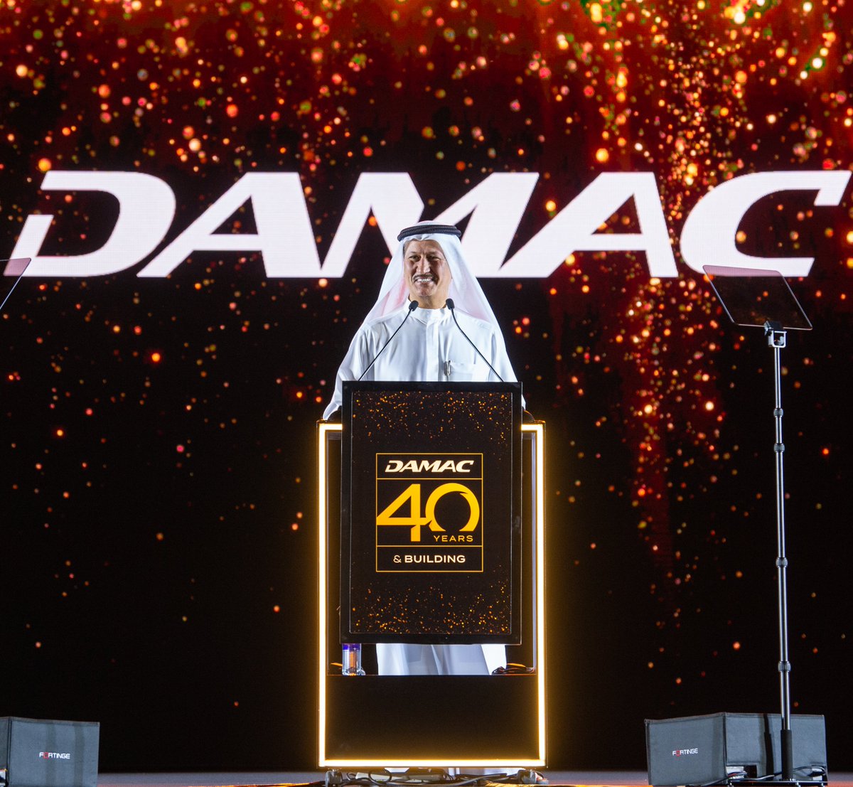 HussainSajwani's tweet photo. Iโd like to thank my family, my employees, the government, brokers and agents. Without you, DAMAC wouldnโt be here.
@DAMACOfficial #DAMAC40 #40andbuilding https://t.co/MncFl97Z44