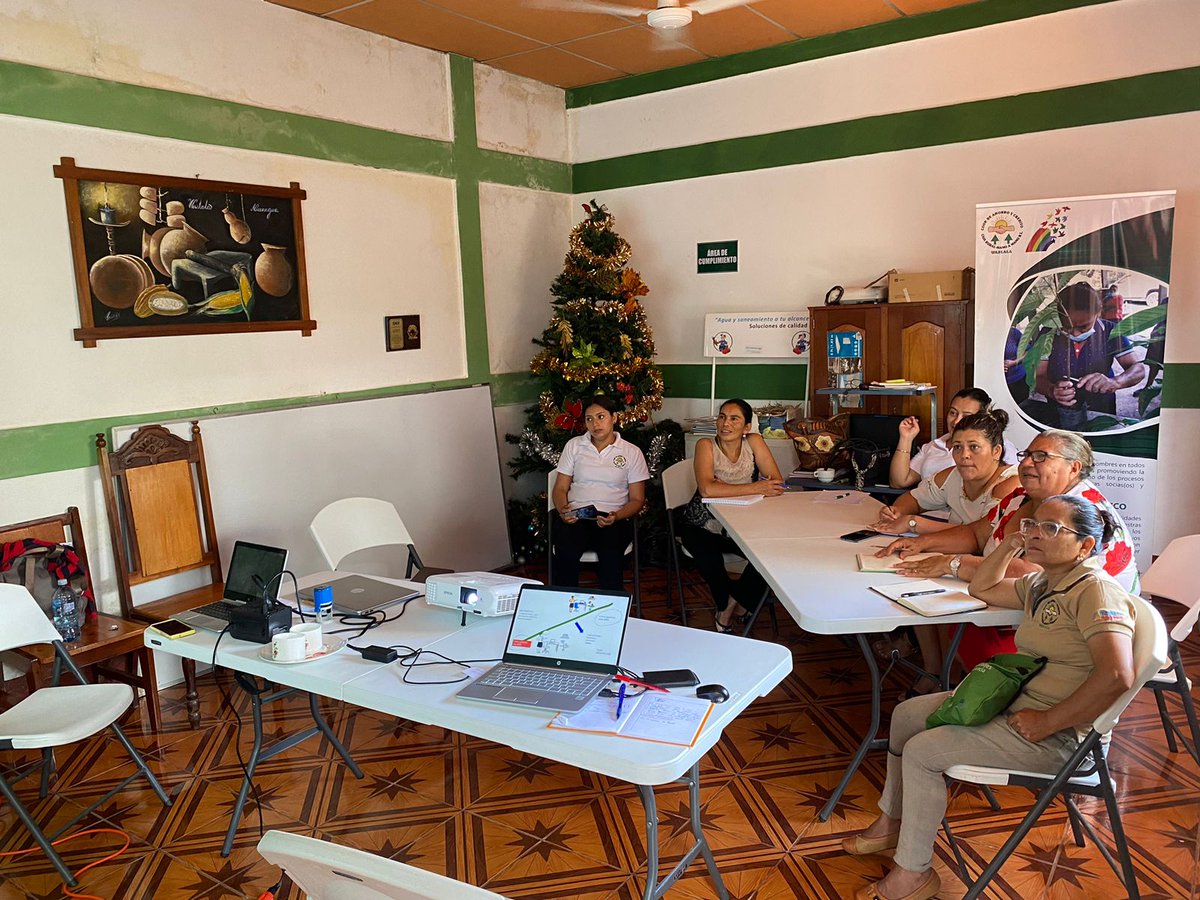 Karlaca04862039's tweet photo. La empresa cooperativa tiene características que le permiten desarrollar resiliencia ante crisis financieras, productivas, sociales y reorientar su modelo de negocio con miras hacia una nueva y mejor posición.¡ y si es liderada por mujeres ,son imparables! https://t.co/nAaeO0Bh9K